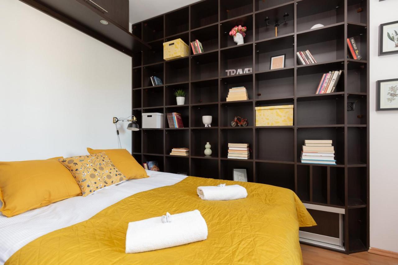 Cozy Apartment With Balcony Warszawa By Noclegi Renters Exterior photo